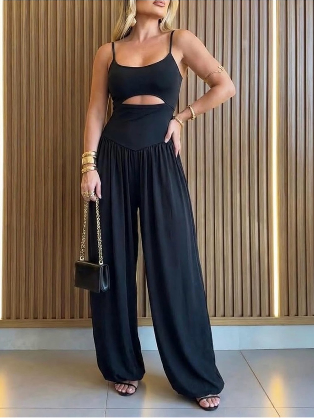 Amzon Black Cutout Wide-Leg Jumpsuit - Women